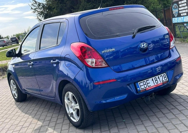 Hyundai i20 cena 22900 przebieg: 171000, rok produkcji 2013 z Milanówek małe 301